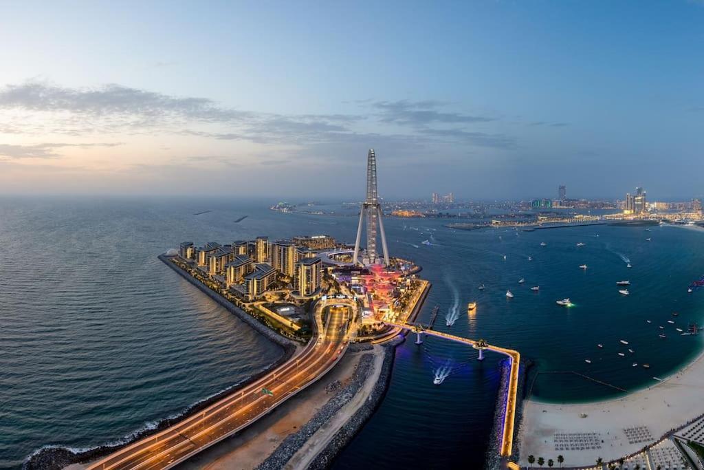 Apartment Waves - 52 42 Emaar, Tower 1